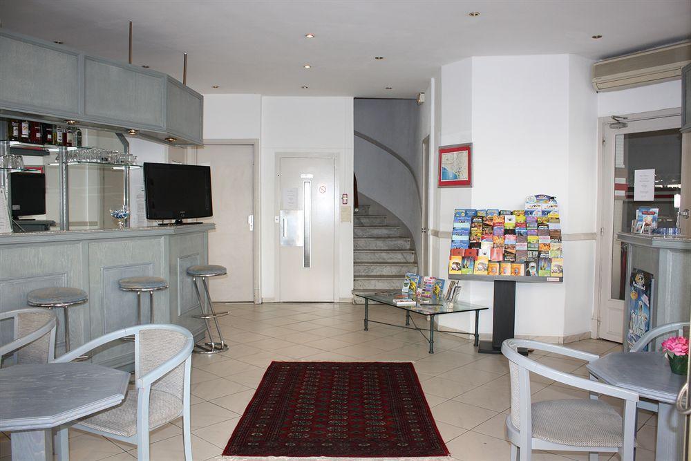 Casa Moho - 2*